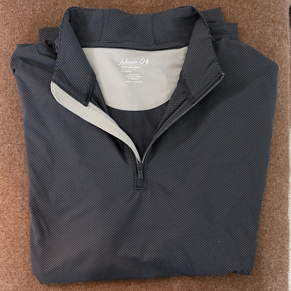 johnnie-O Men's Dark Gray Windbreaker